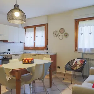 Apartment Grazioso Della Toscana, Poggibonsi